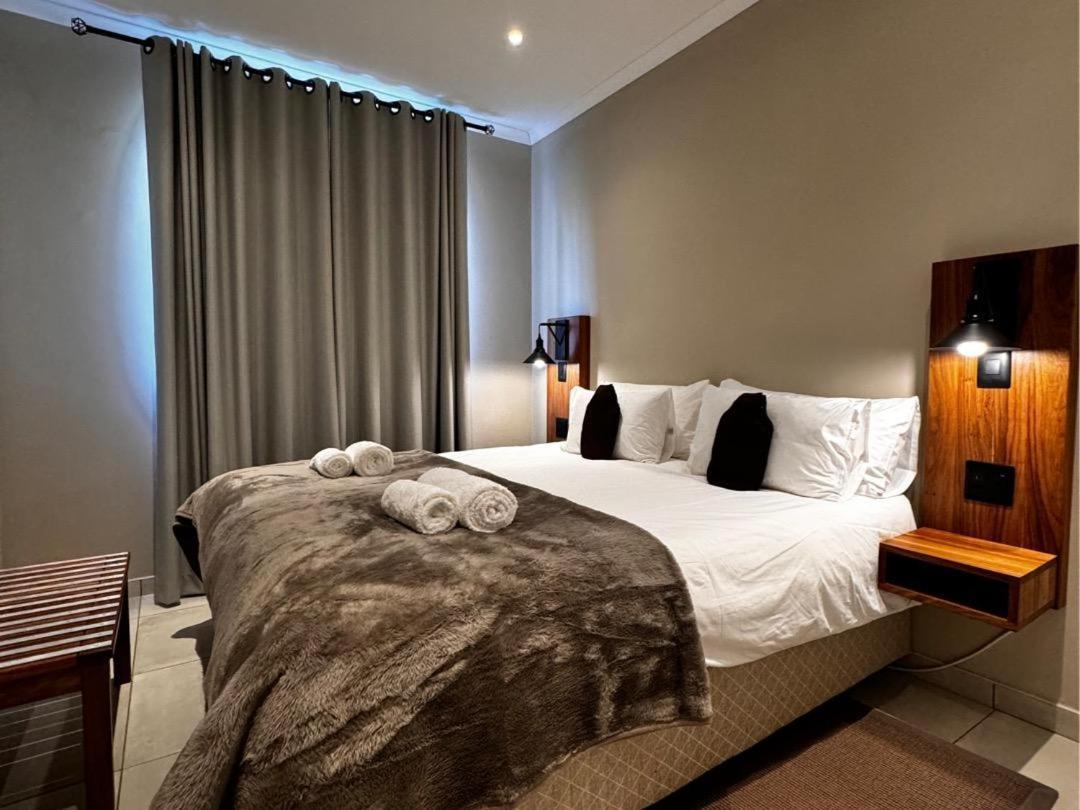 Flying Ostrich Guesthouse & Self-Catering Accommodation Mariental Zimmer foto